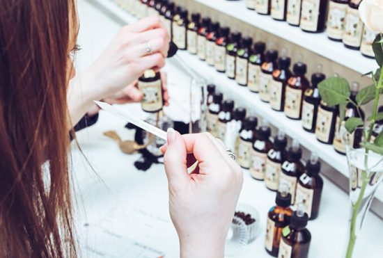 atelier de groupe - création de parfum - Galimard parfumeur à Grasse