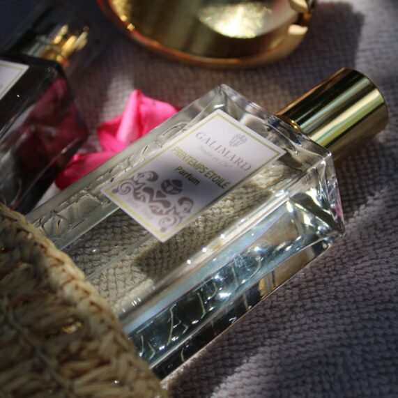 Fragrance féminine Printemps étoilé de la parfumerie Galimard